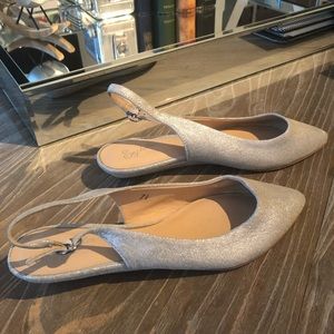 Seychelles gold shimmer slingback flats size 7.5